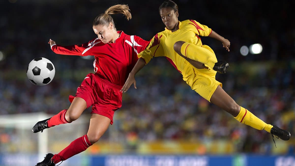 6 Minute English / Women’s football